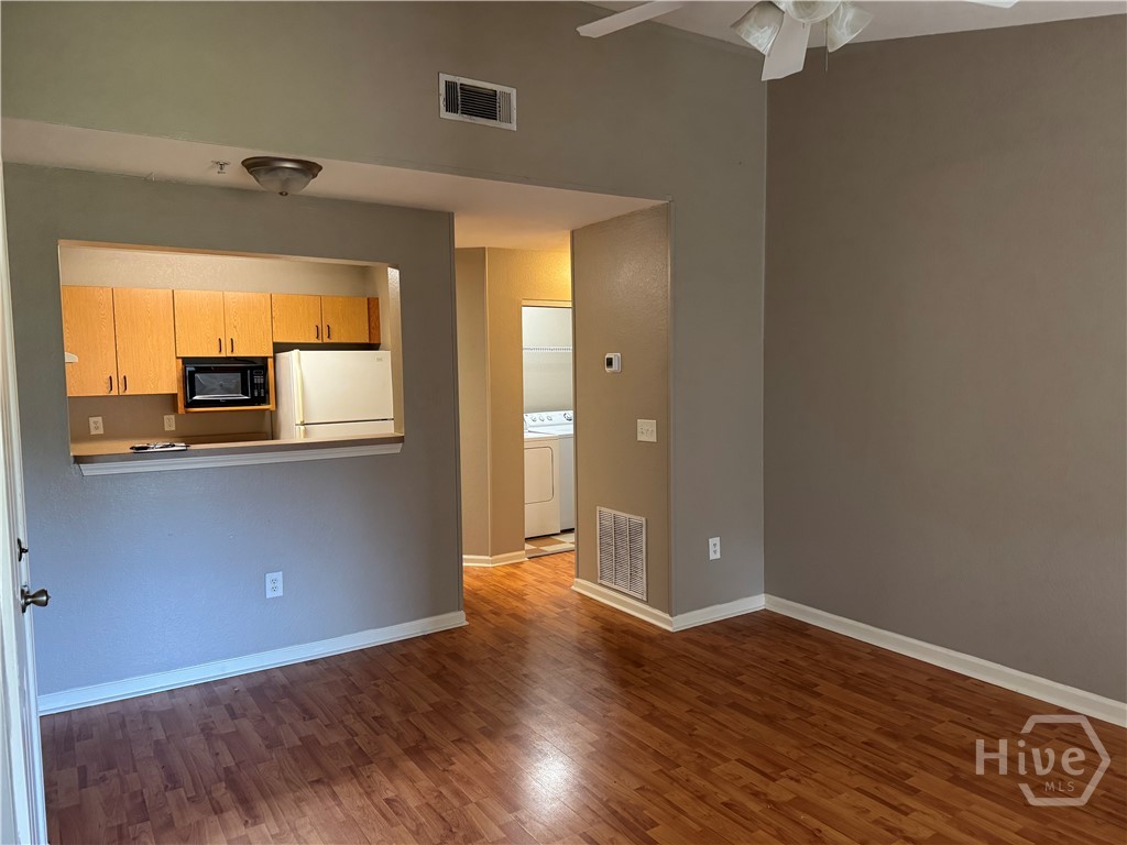 211 North Avenue, Unit 1332 Athens, GA 30601 - Photo 3 of 14