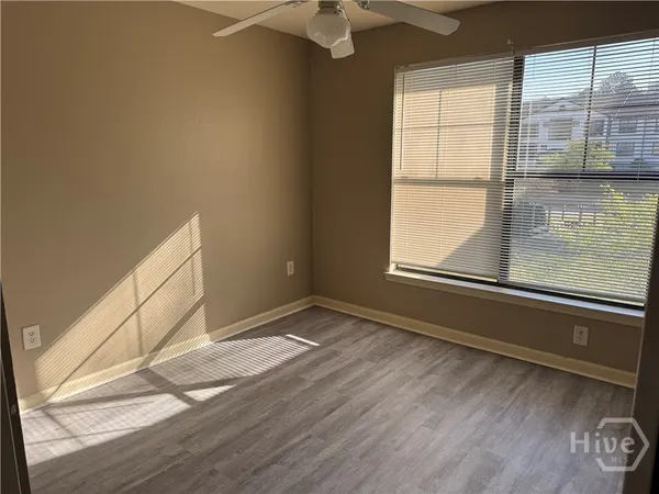 $1,600 | 211 North Avenue, Unit 1332, Athens, GA 30601