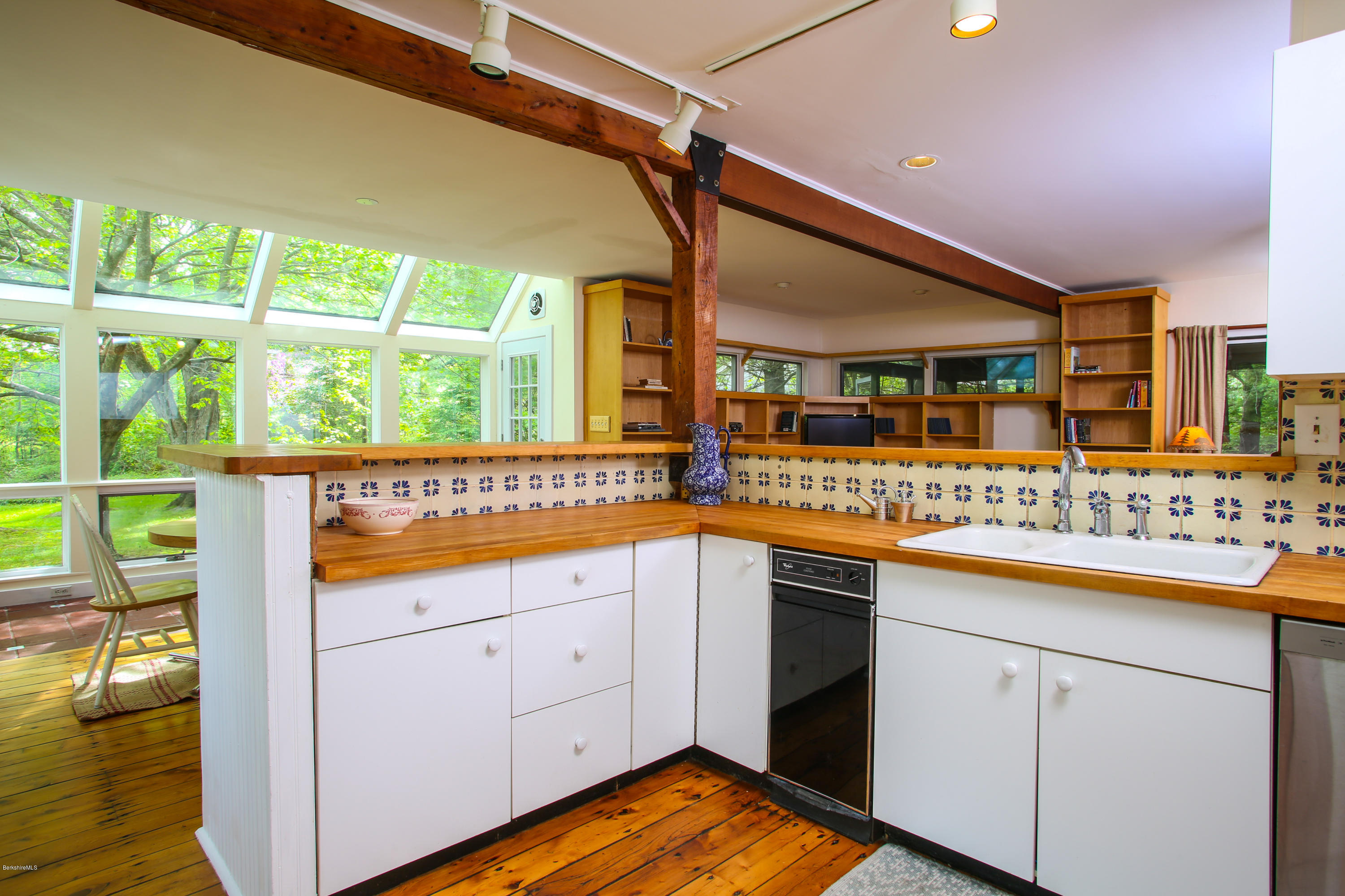 84 West Mountain Road Lenox, MA 01240 - Photo 5 of 14 AS9A0027