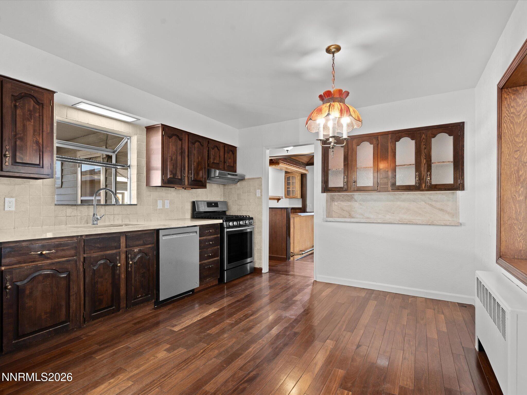 995 Bates Avenue Reno, NV 89502 - Photo 18 of 43 18-995 Bates Ave-124