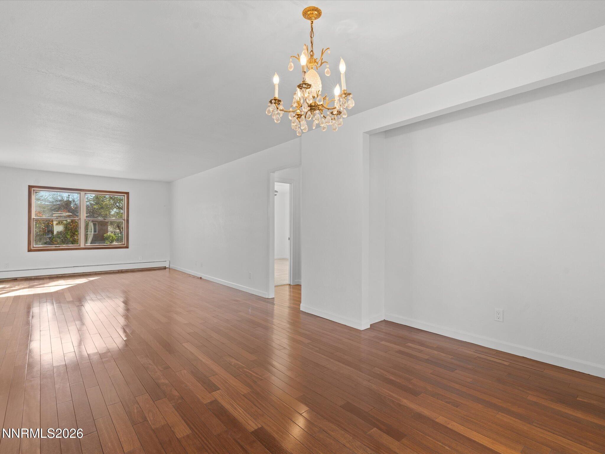 995 Bates Avenue Reno, NV 89502 - Photo 19 of 43 19-995 Bates Ave-126