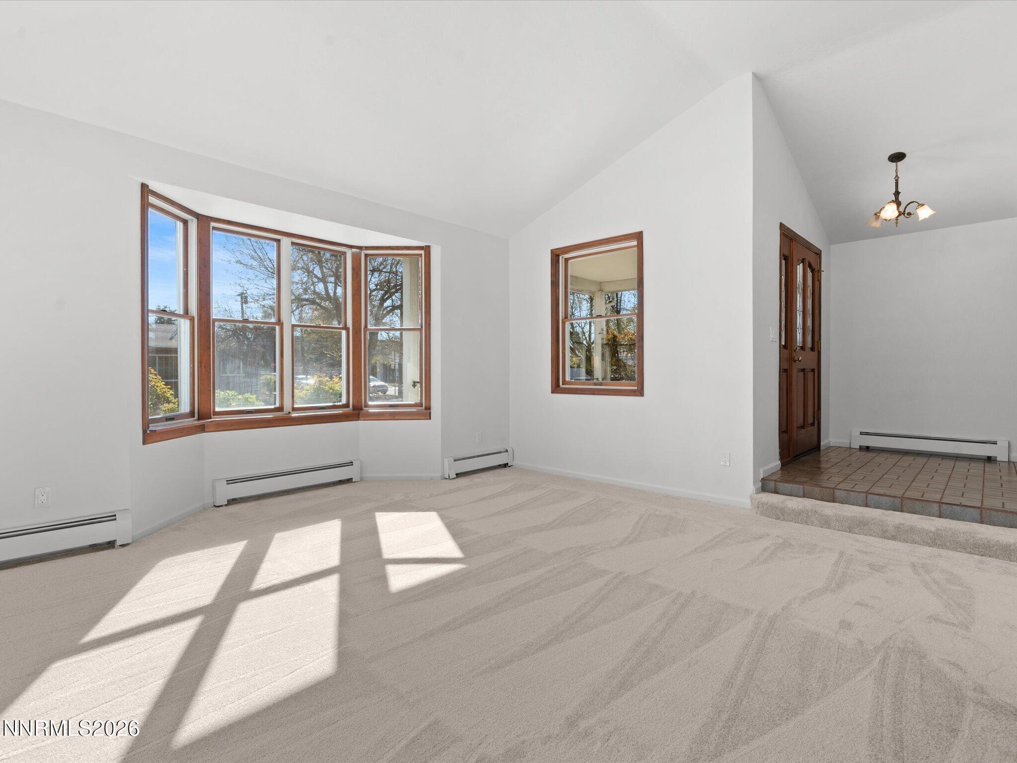 995 Bates Avenue Reno, NV 89502 - Photo 4 of 43 05-995 Bates Ave-105