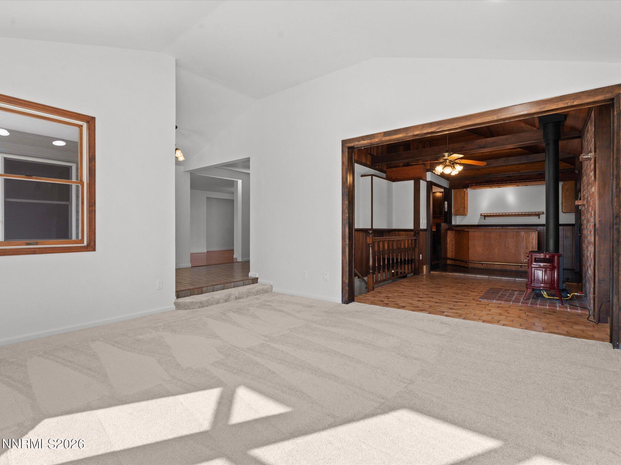 995 Bates Avenue Reno, NV 89502 - Photo 6 of 43 06-995 Bates Ave-106