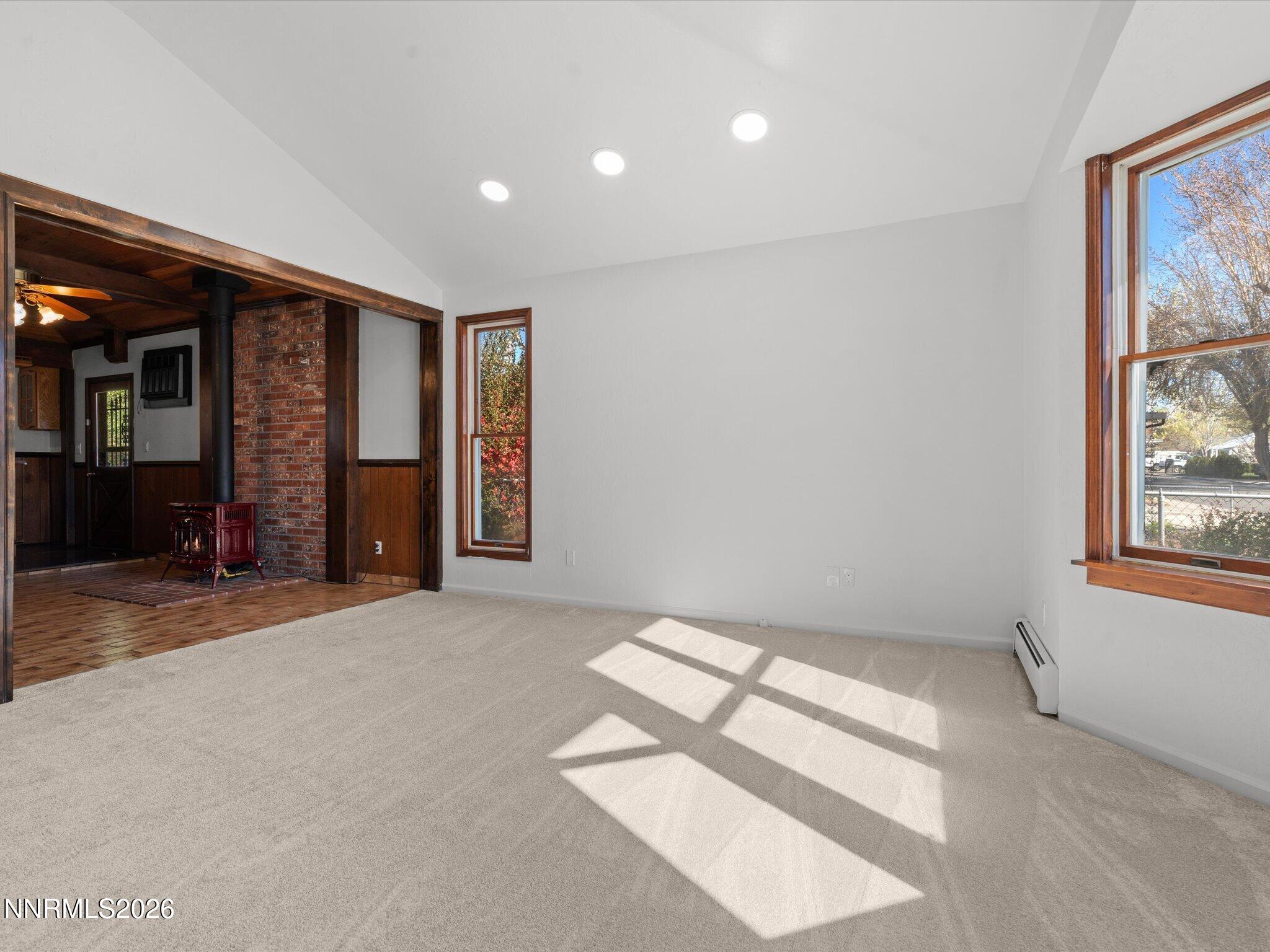 995 Bates Avenue Reno, NV 89502 - Photo 7 of 43 07-995 Bates Ave-107