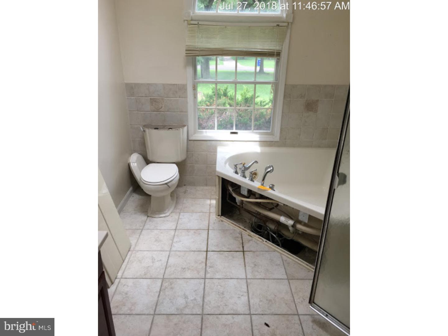 960 Borton Landing Road Moorestown, NJ 08057 - Photo 3 of 7 Gallery Image 3
