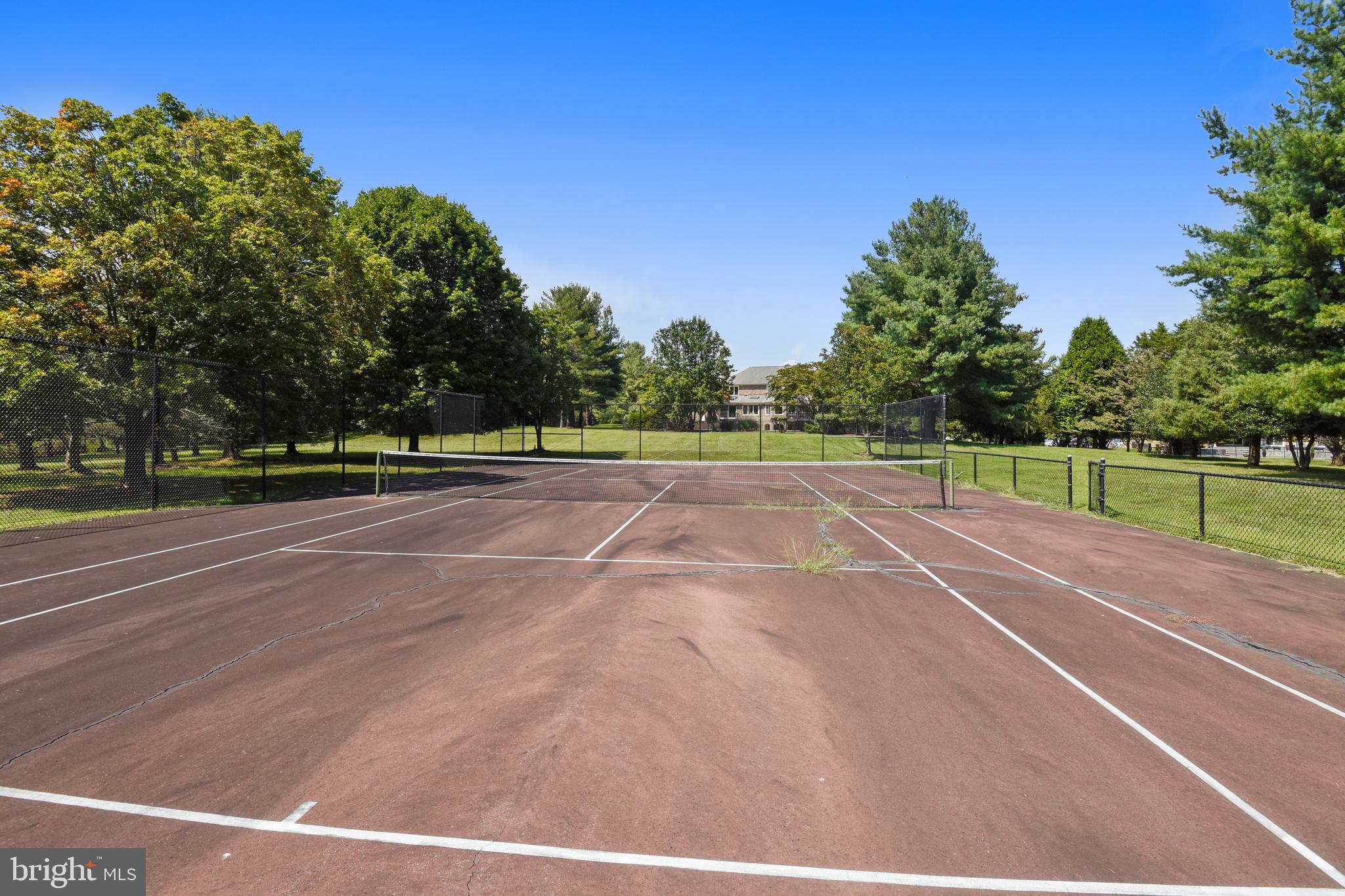 10922 Brent Road Potomac, MD 20854 - Photo 32 of 36 Tennis Court