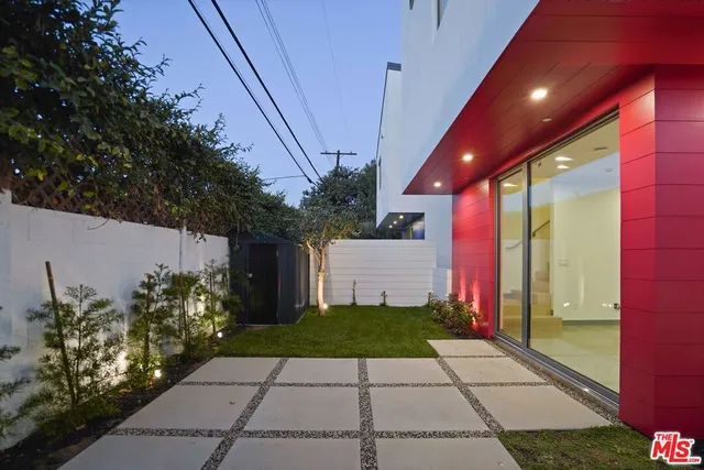 $5,900 | 12529 Wagner Street, Los Angeles, CA 90066