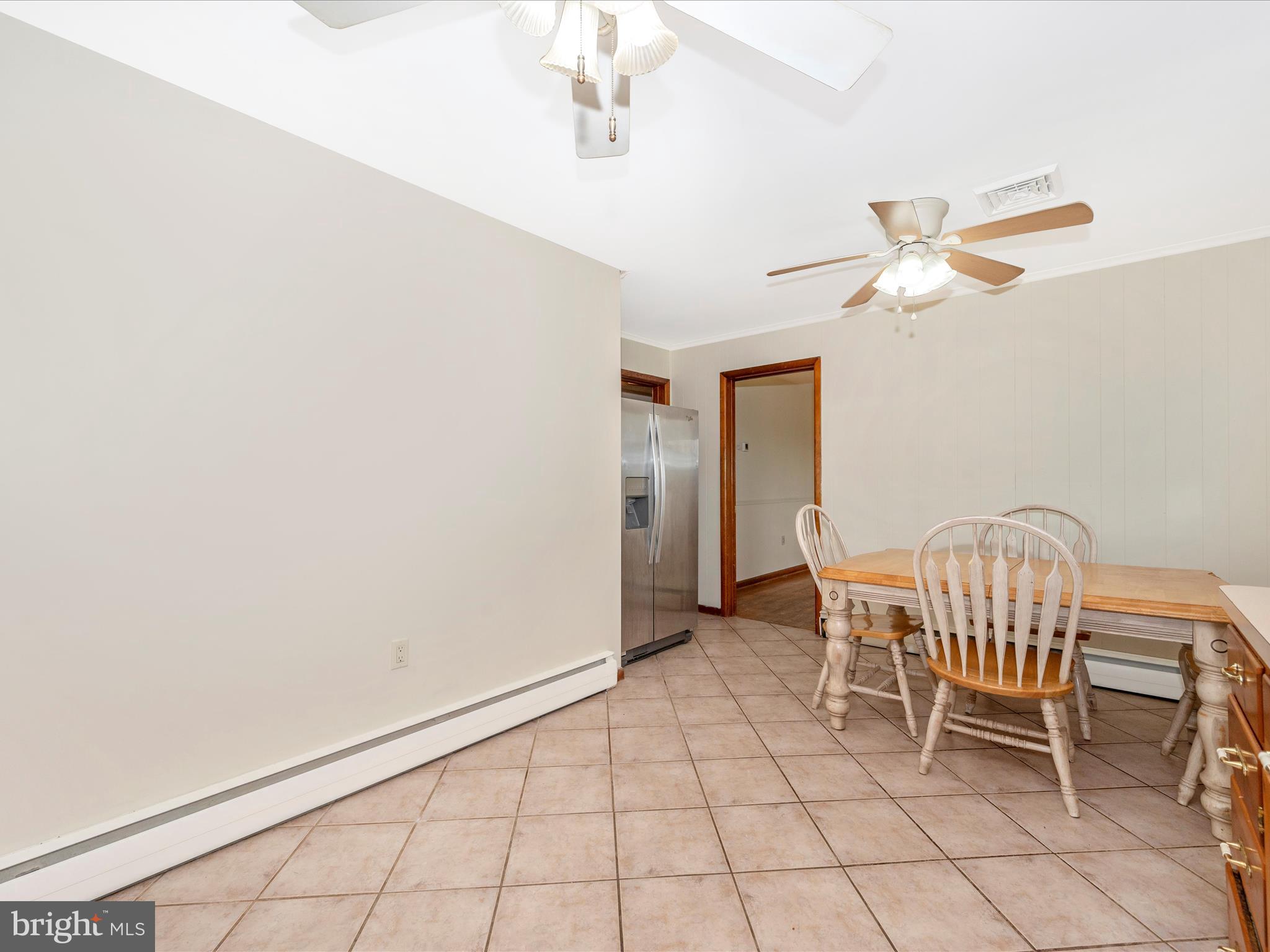 14054 Hoovers Mill Road Rocky Ridge, MD 21778 - Photo 13 of 56 Kitchen