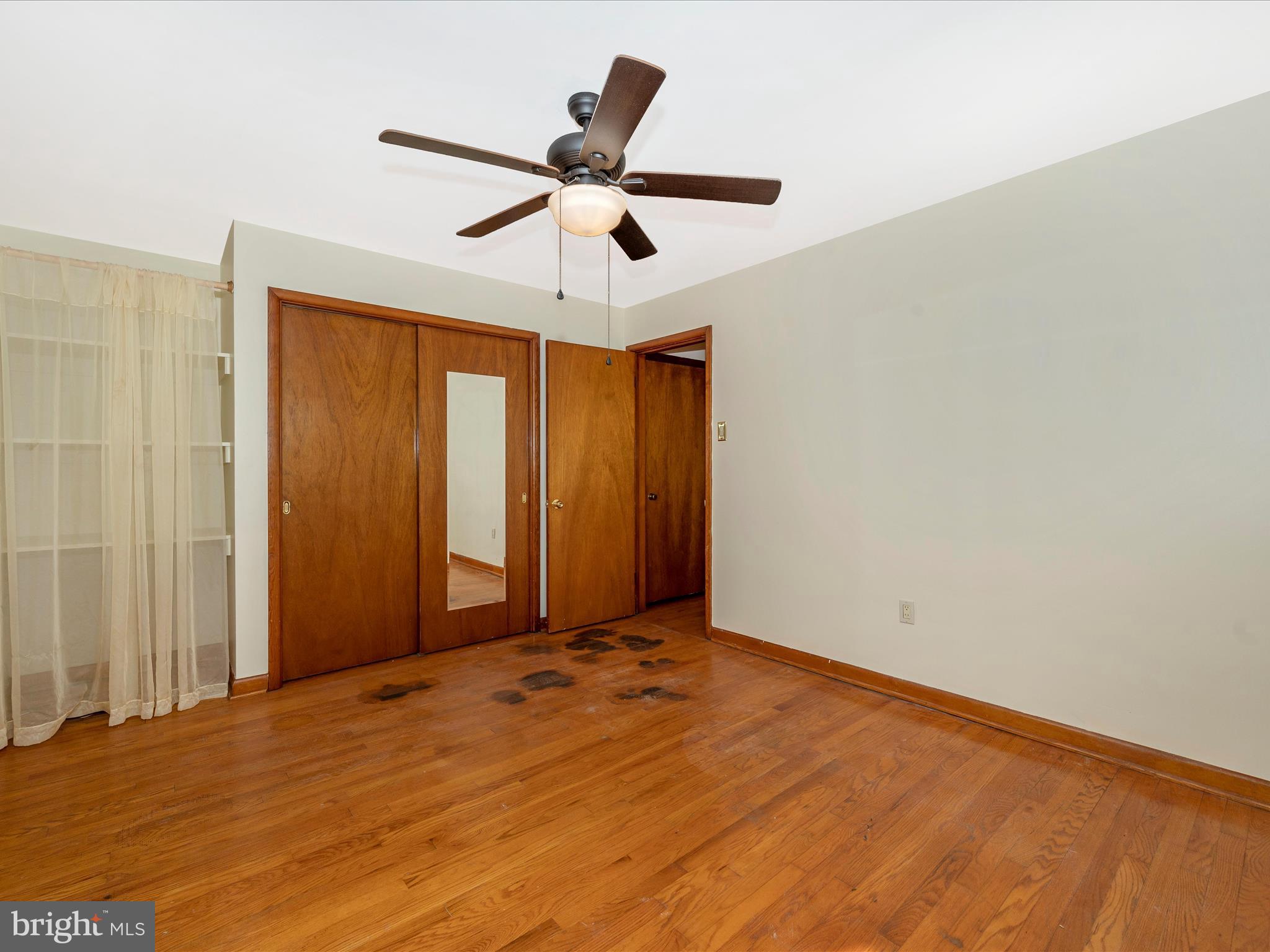 14054 Hoovers Mill Road Rocky Ridge, MD 21778 - Photo 19 of 56 Primary Bedroom