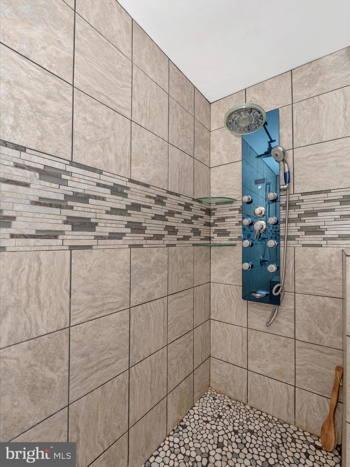 14054 Hoovers Mill Road Rocky Ridge, MD 21778 - Photo 23 of 56 Primary Bathroom
