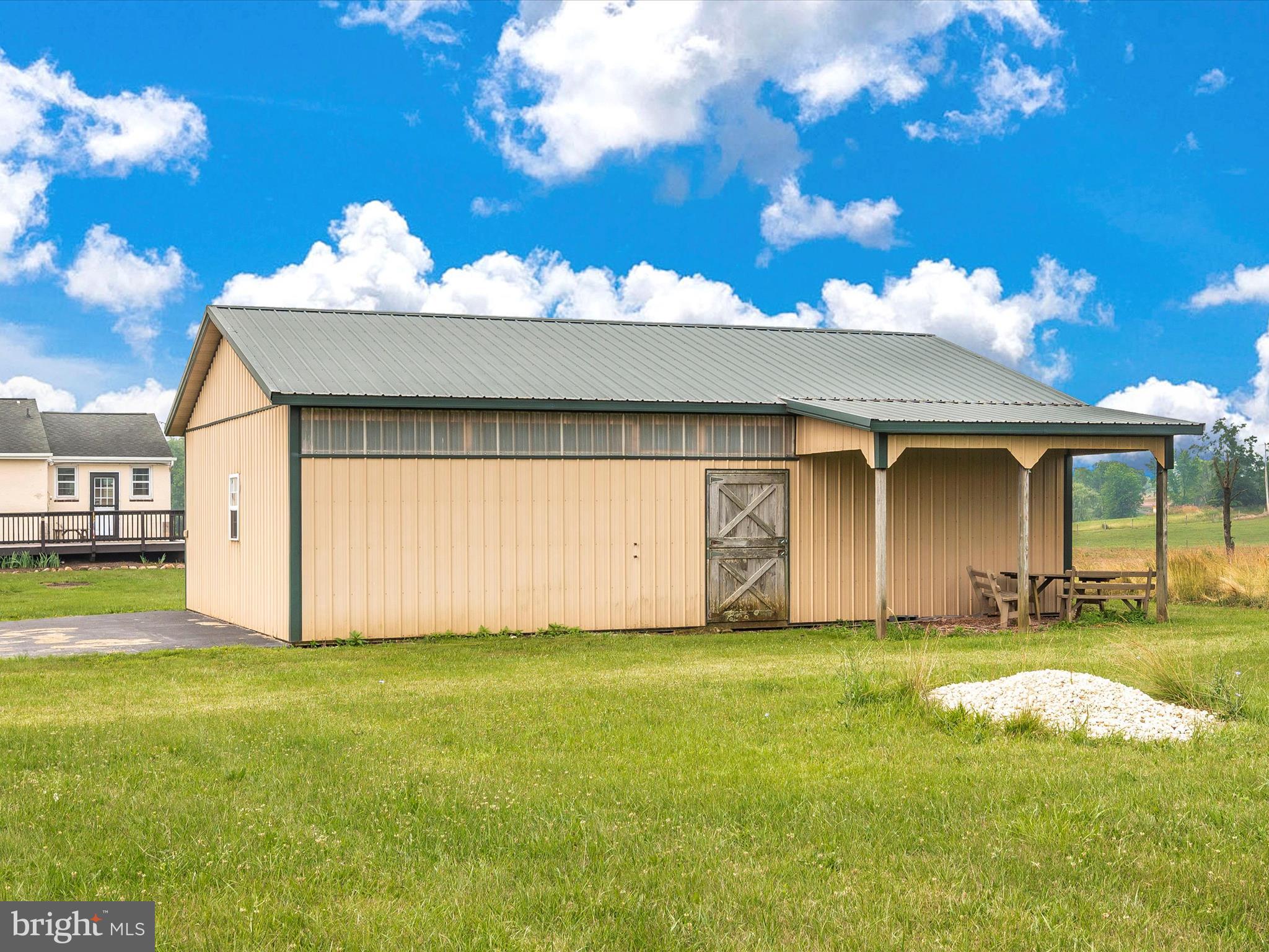 14054 Hoovers Mill Road Rocky Ridge, MD 21778 - Photo 45 of 56 Barn