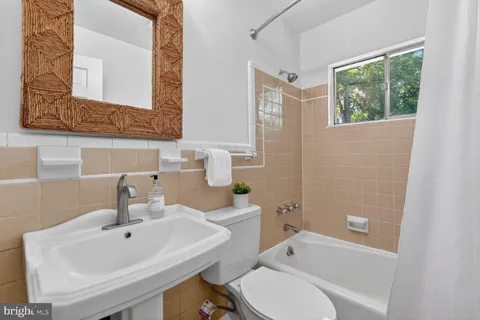$1,800,000 | 4722 Cumberland Avenue, Chevy Chase, MD 20815