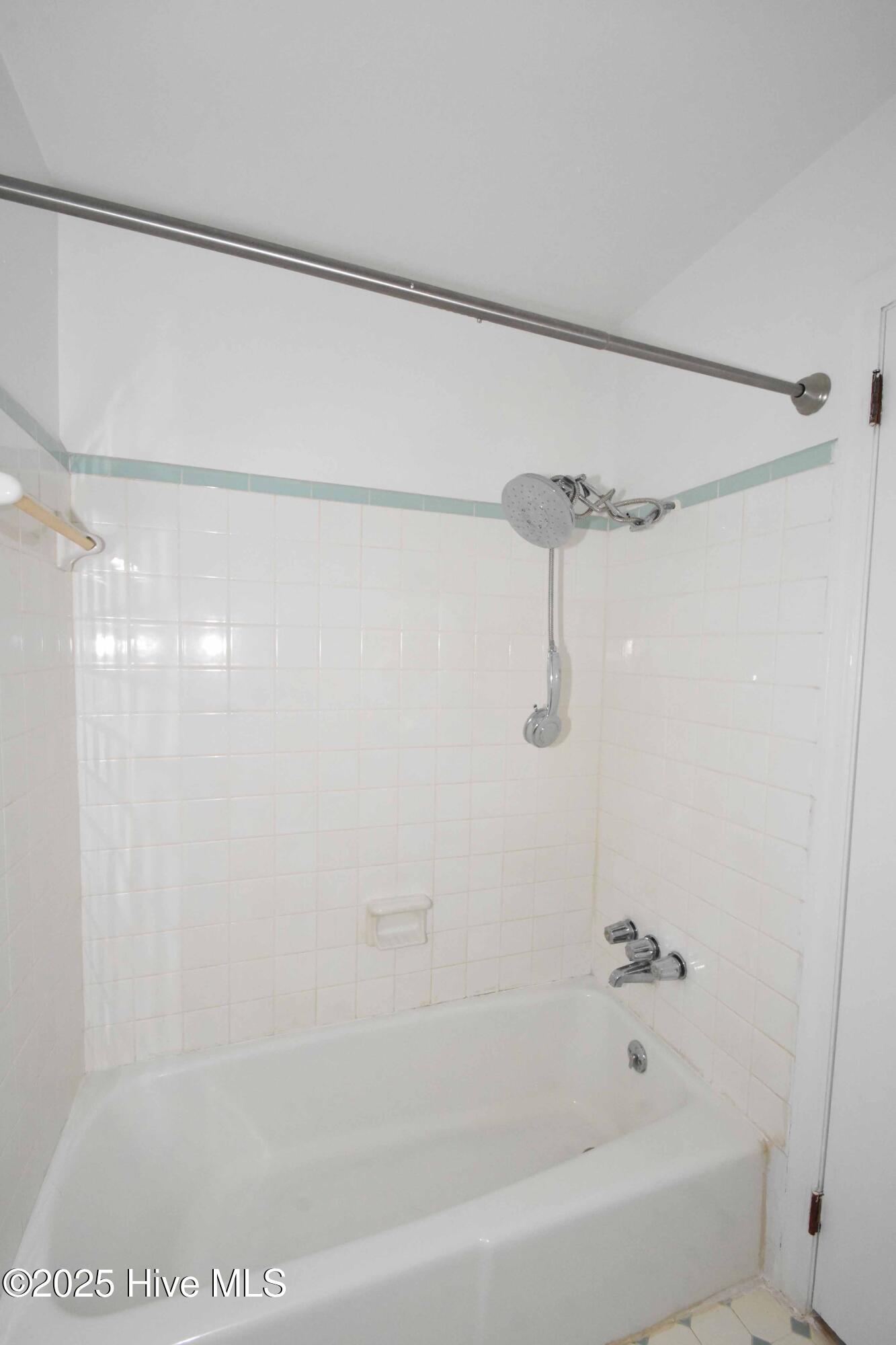 230 Second Street, Unit B Ayden, NC 28513 - Photo 9 of 15 MLS Second Street 230 B (9)