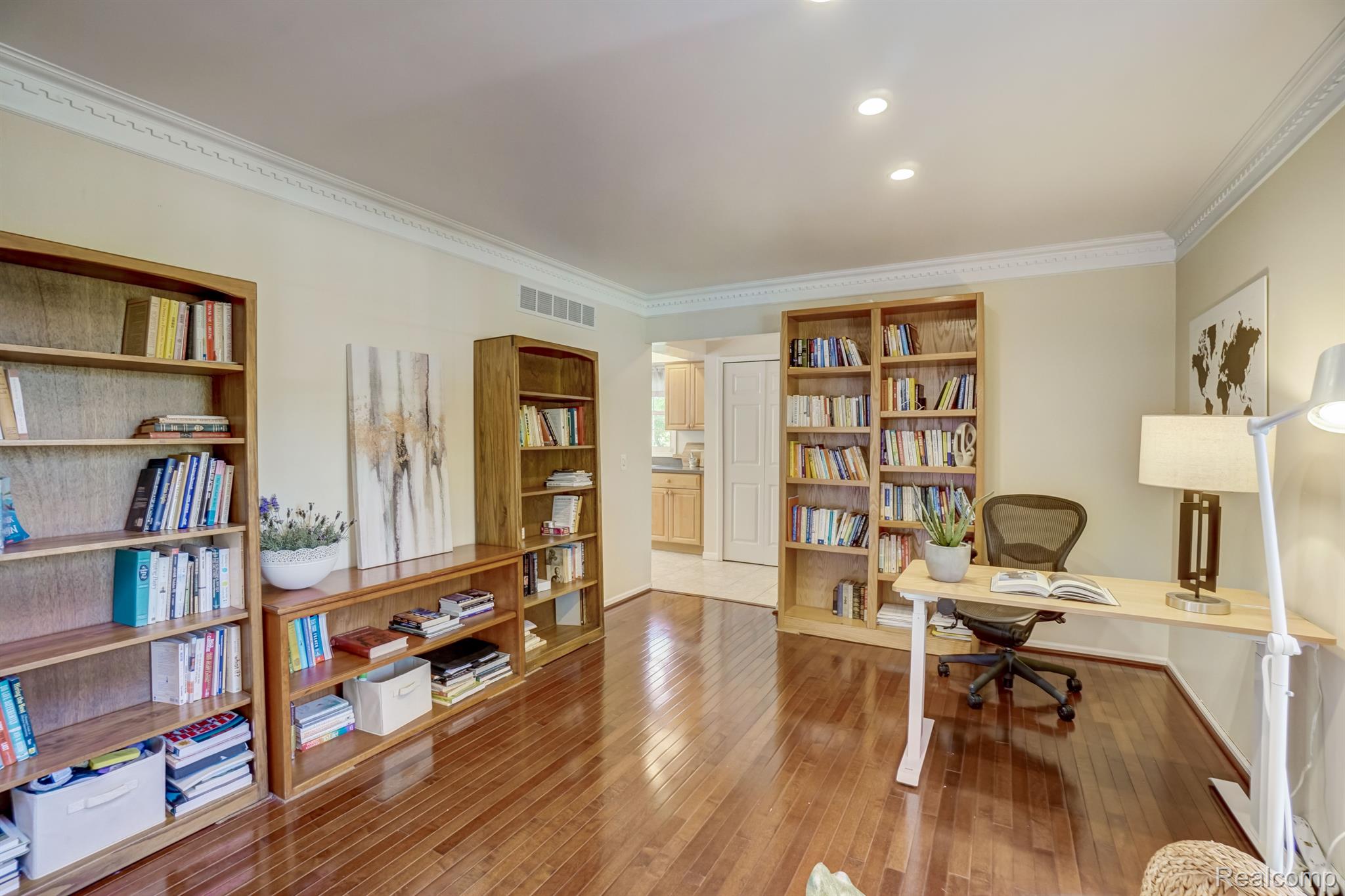 45011 Glengarry Road Canton, MI 48188 - Photo 12 of 41 Gallery Image 12
