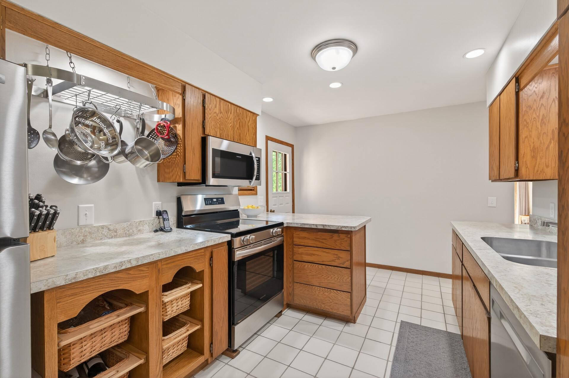 4900 Larson Road Shoreview, MN 55126 - Photo 21 of 49