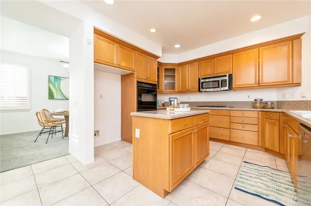 $949,000 | 12427 Renwick Drive, Rancho Cucamonga, CA 91739