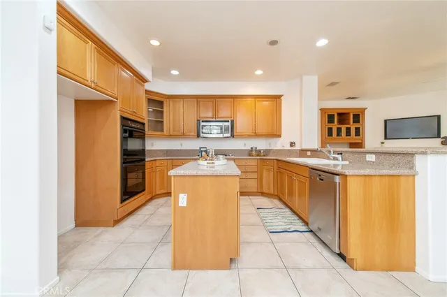 $949,000 | 12427 Renwick Drive, Rancho Cucamonga, CA 91739