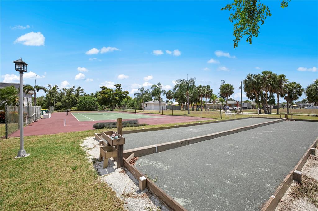 22375 Edgewater Drive, Unit 124 Punta Gorda, FL 33980 - Photo 25 of 29 a view of a basketball court