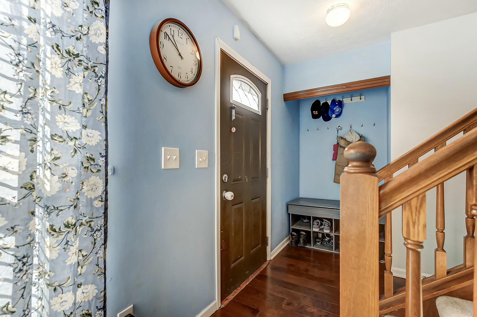 3093 Briar Ridge Road Columbus, OH 43232 - Photo 3 of 32 entry
