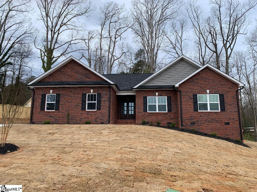 126 Bonaire Point Anderson, SC 29621 - Photo 1 of 24