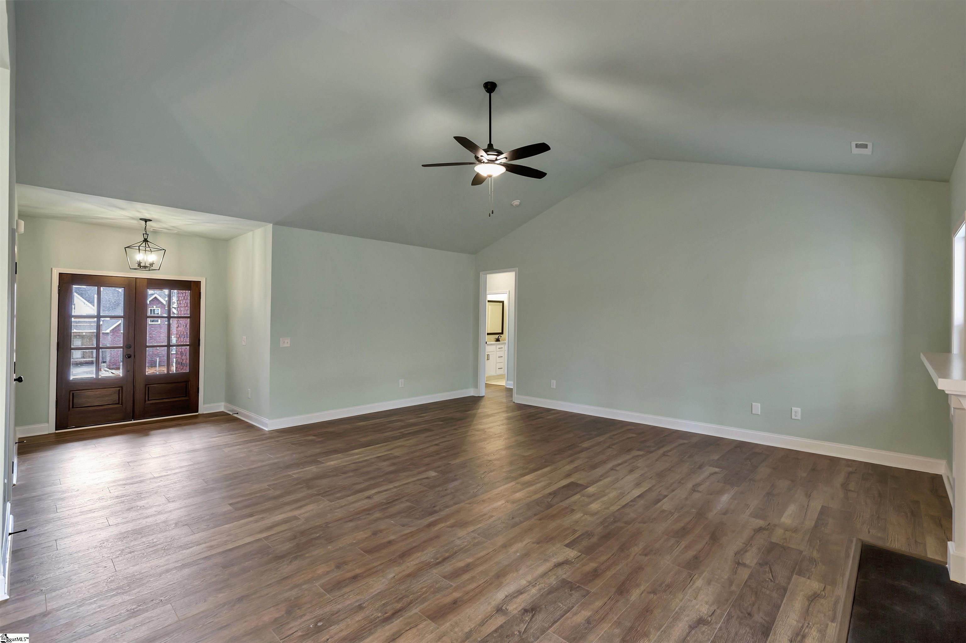 126 Bonaire Point Anderson, SC 29621 - Photo 4 of 24