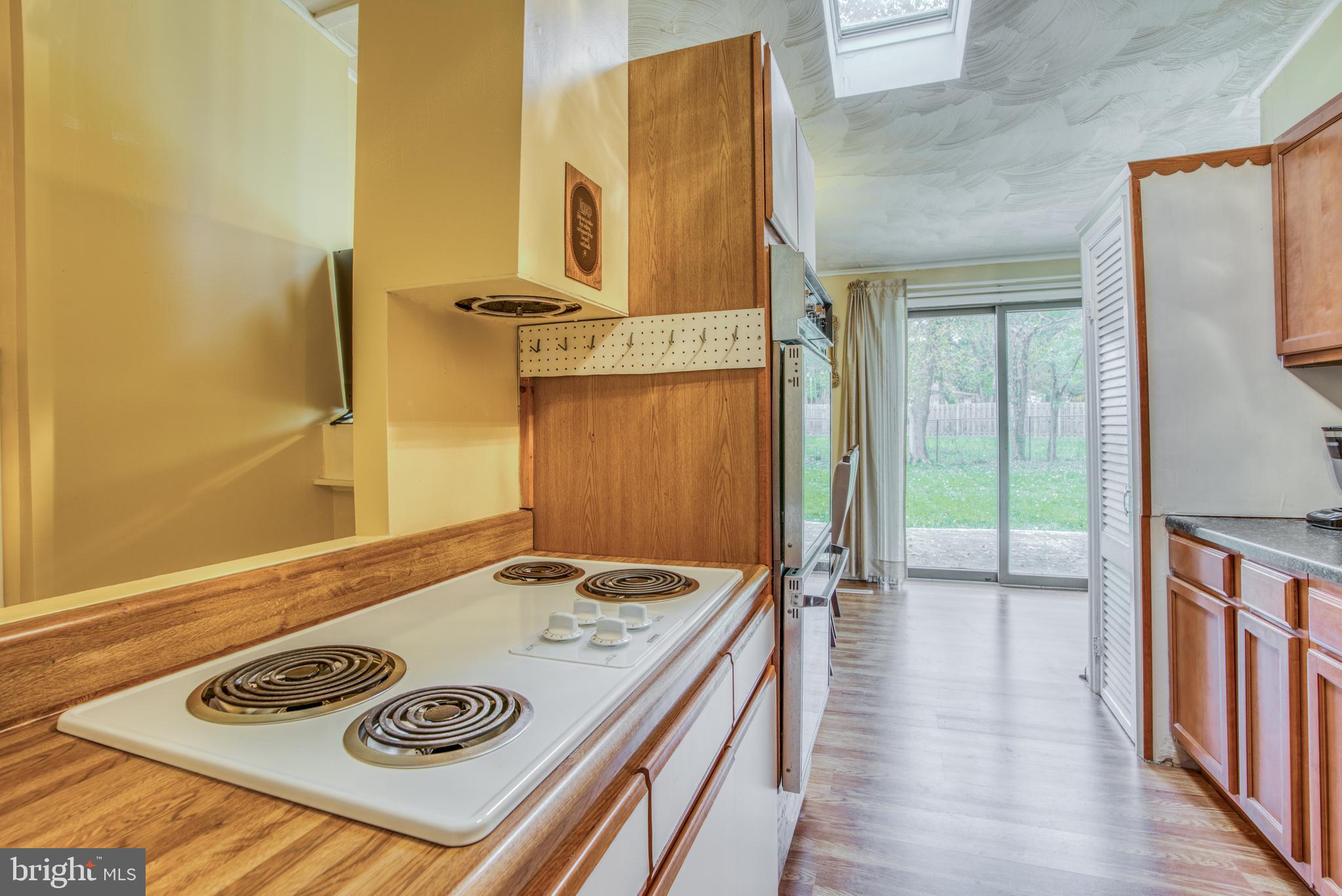 4764 Bonnie Brae Road Baltimore, MD 21208 - Photo 12 of 41
