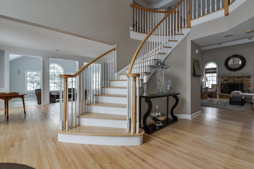 42 Greenwood Road Hopkinton, MA 01748 - Photo 16 of 30 Gallery Image 16