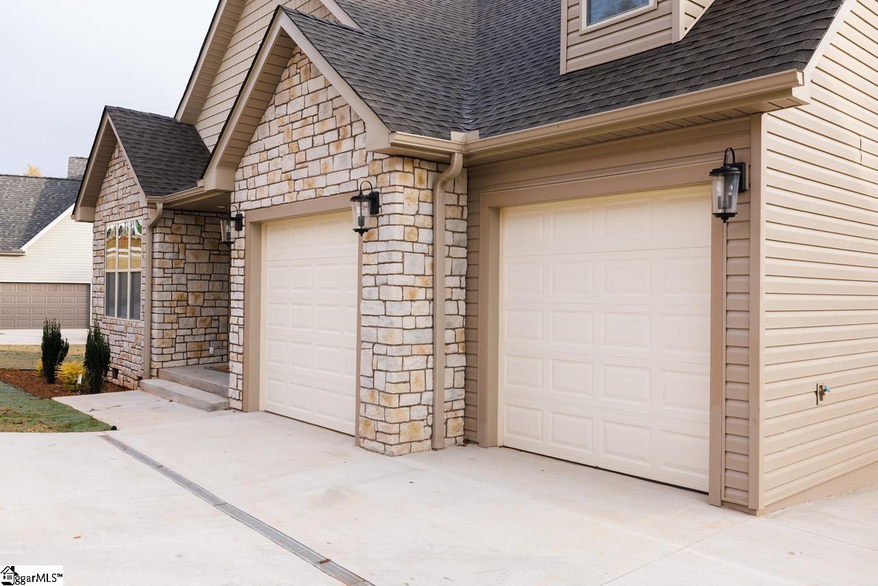 465 Rebel Ridge Road Lyman, SC 29365 - Photo 3 of 31 Gallery Image 3