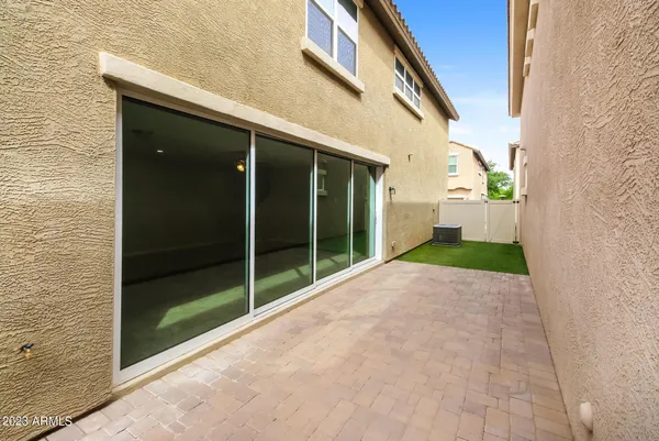 $2,555 | 1088 South Agnes Lane, Gilbert, AZ 85296