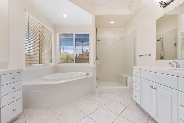 $3,800 | 145 Bellini Way, Palm Desert, CA 92211