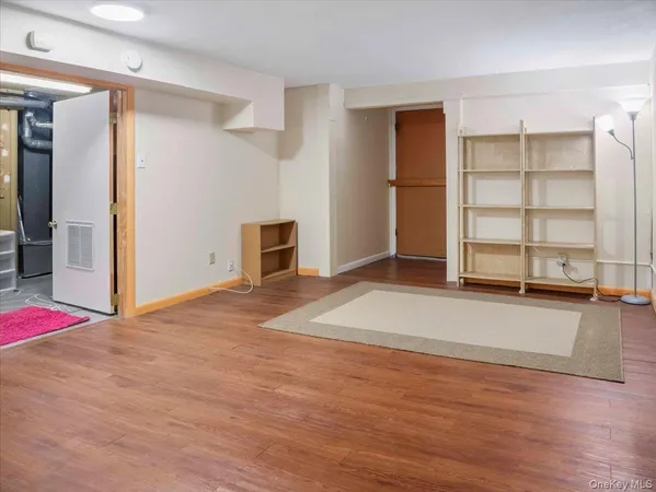 $3,200 | 430 Somerset Drive, Unit F, Pearl River, NY 10965