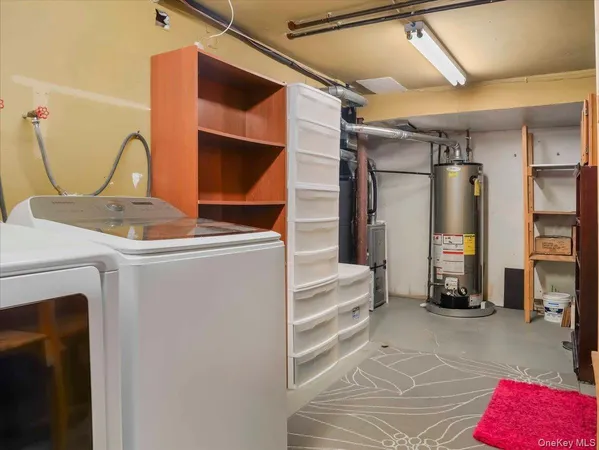 $3,200 | 430 Somerset Drive, Unit F, Pearl River, NY 10965