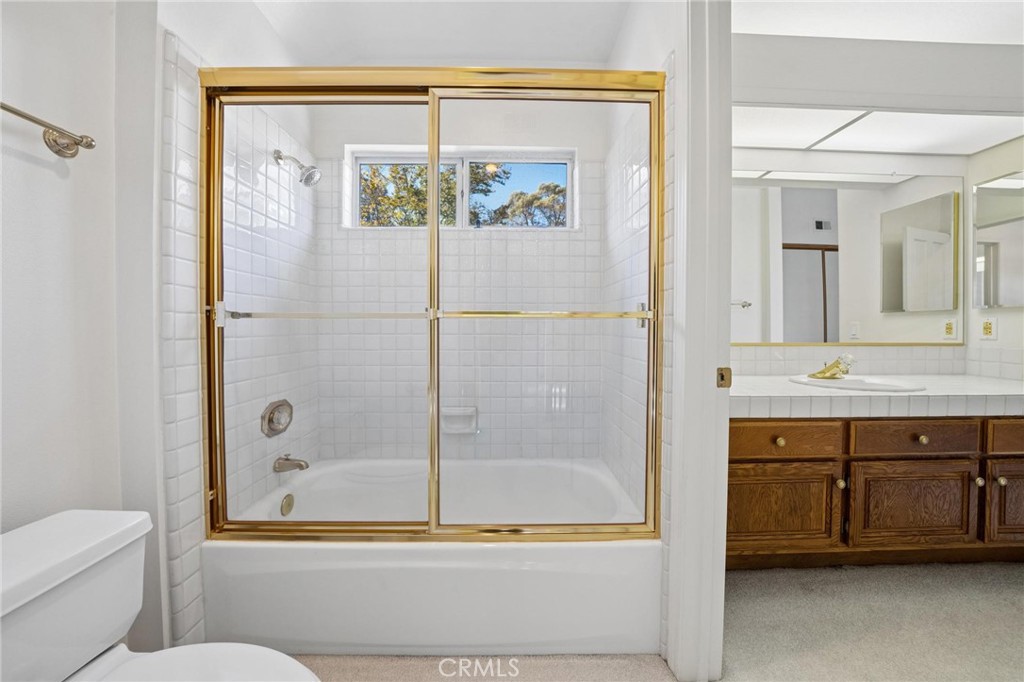 26072 Charing Cross Road Valencia, CA 91355 - Photo 91 of 105