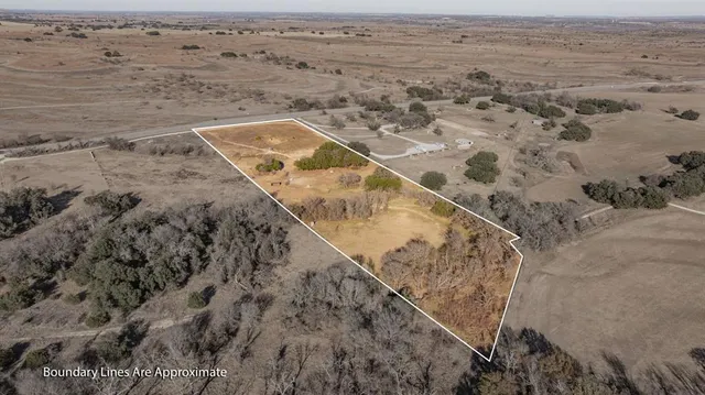 $349,500 | 18200 Highway 6, Dublin, TX 76446