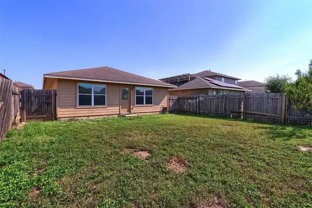 $1,750 | 3308 Barksdale Drive, Austin, TX 78725