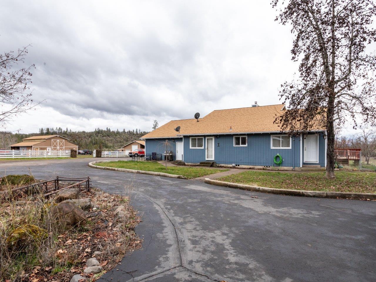 1600 Worthington Road Eagle Point, OR 97524 - Photo 25 of 27 25