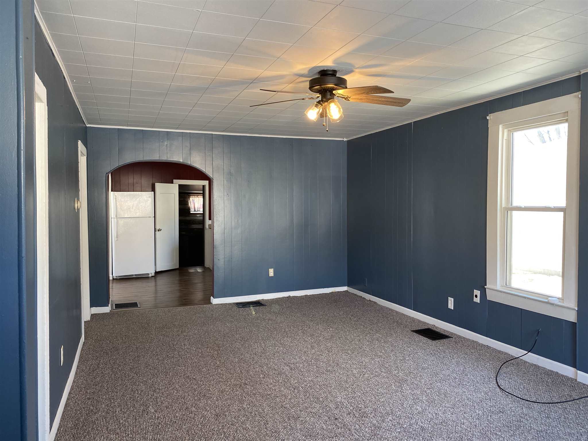 886 West Locust Street Canton, IL 61520 - Photo 4 of 30 Gallery Image 4