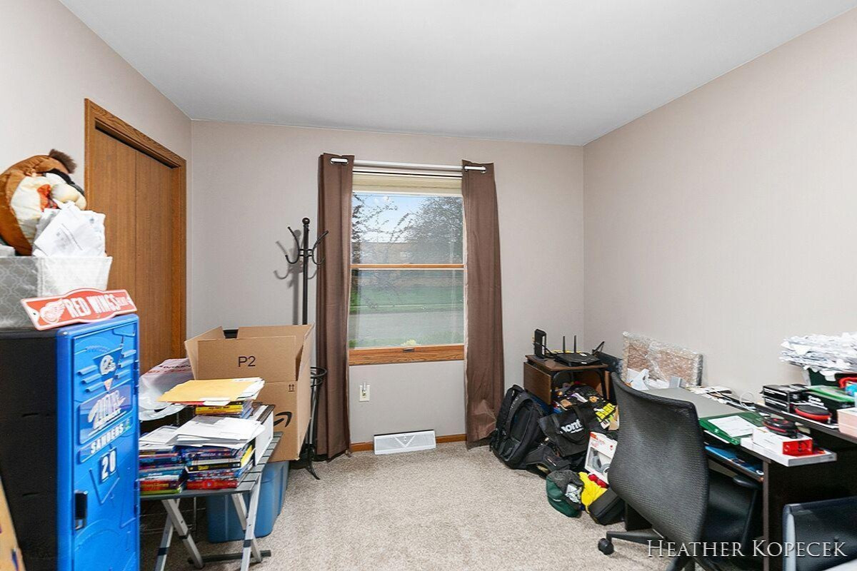 520 Spring Street Lowell, MI 49331 - Photo 13 of 20 H12