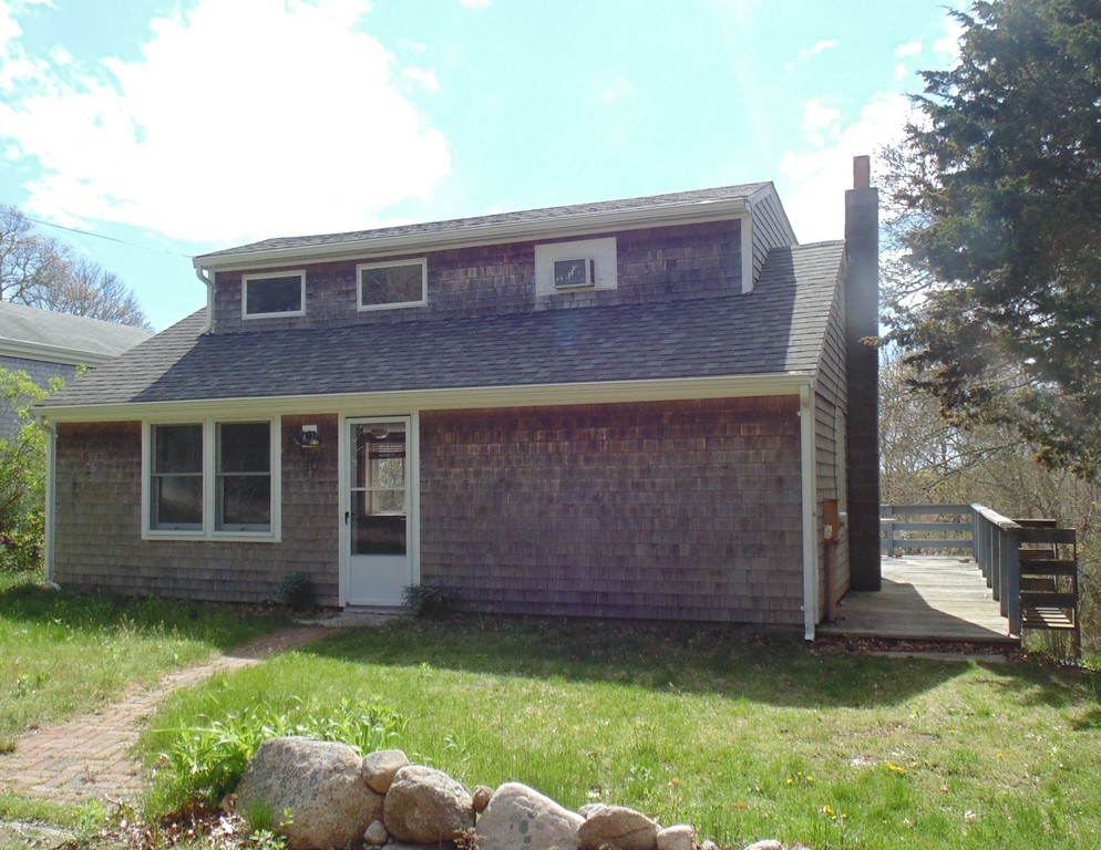 40 Frazar Road Falmouth, MA 02540 - Photo 1 of 21 Gallery Image 1
