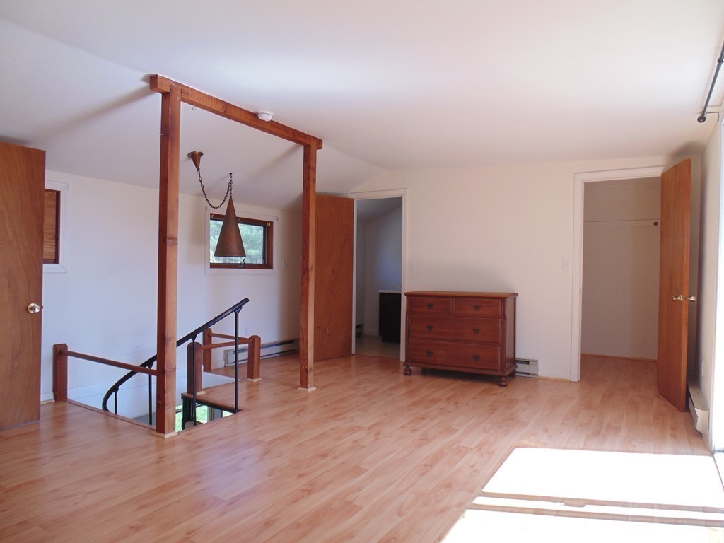 40 Frazar Road Falmouth, MA 02540 - Photo 8 of 21 Gallery Image 8