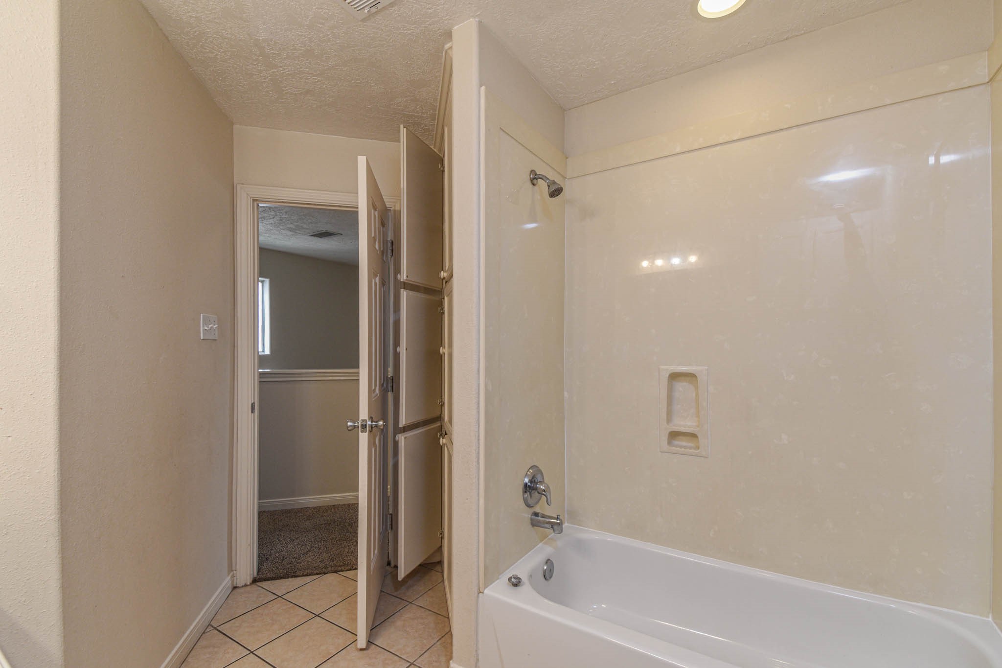 213 Foster Street Tomball, TX 77375 - Photo 15 of 22