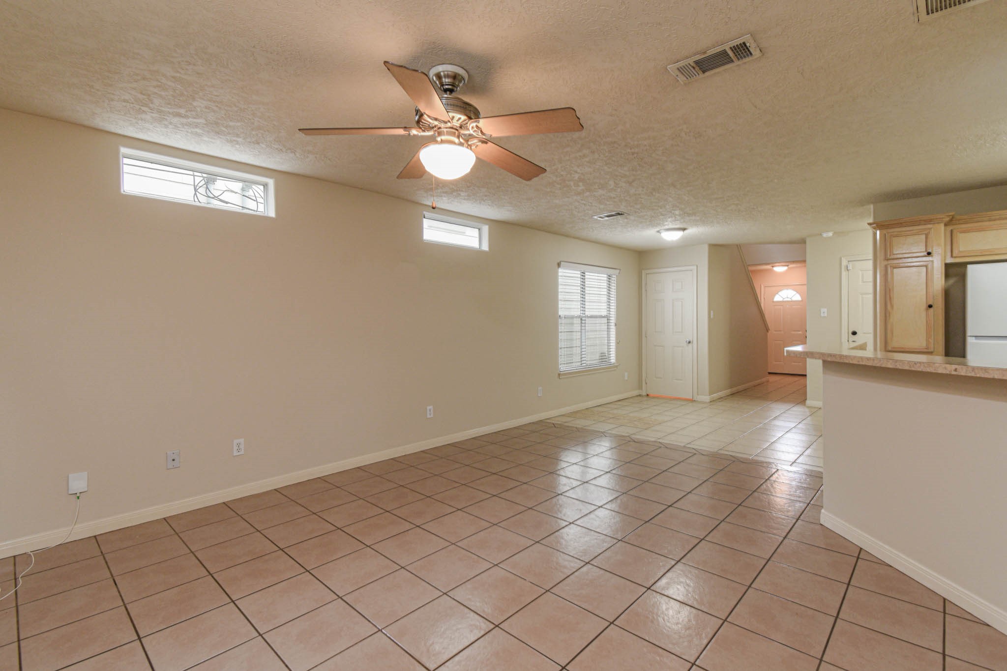 213 Foster Street Tomball, TX 77375 - Photo 4 of 22