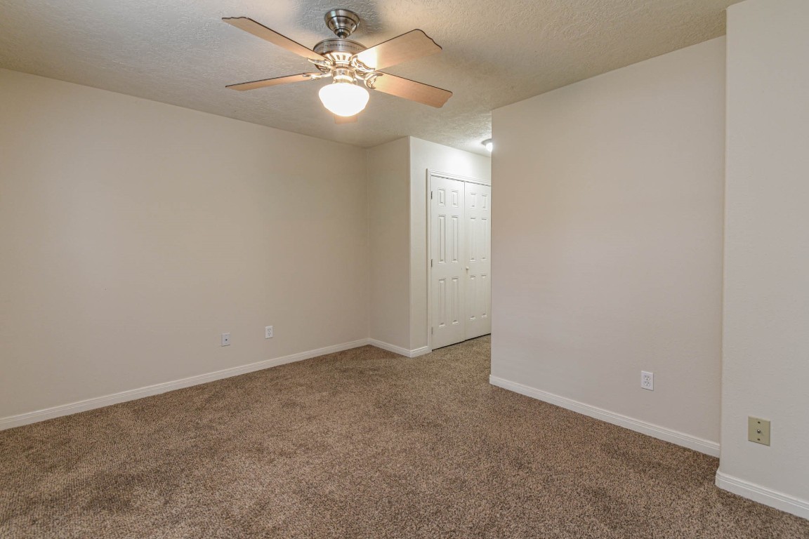 213 Foster Street Tomball, TX 77375 - Photo 10 of 22