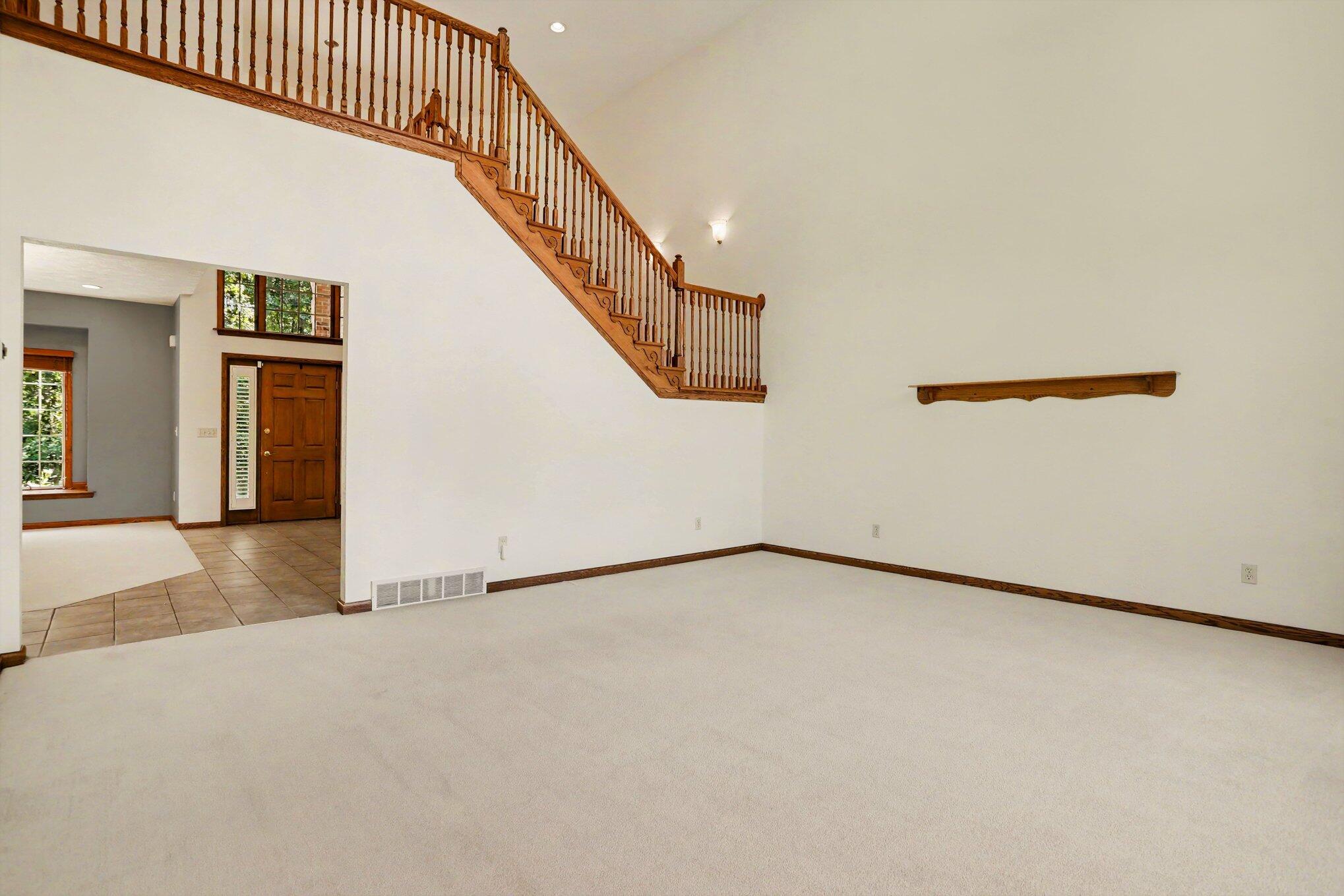7165 Trappers Ridge Battle Creek, MI 49014 - Photo 9 of 51 008_file_7125