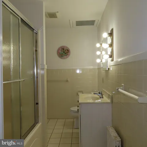 $1,150 | 304 South Coldbrook Avenue, Chambersburg, PA 17201