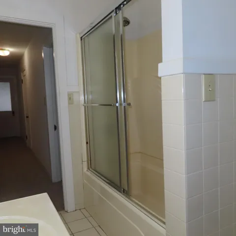 $1,150 | 304 South Coldbrook Avenue, Chambersburg, PA 17201