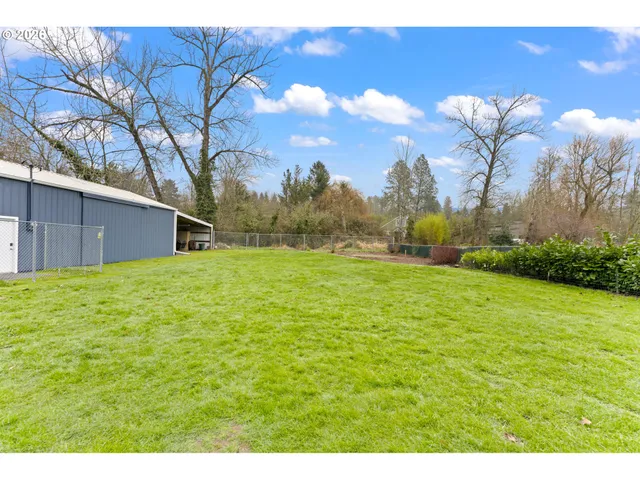 $585,000 | 7250 Southwest 70th Avenue, Portland, OR 97223