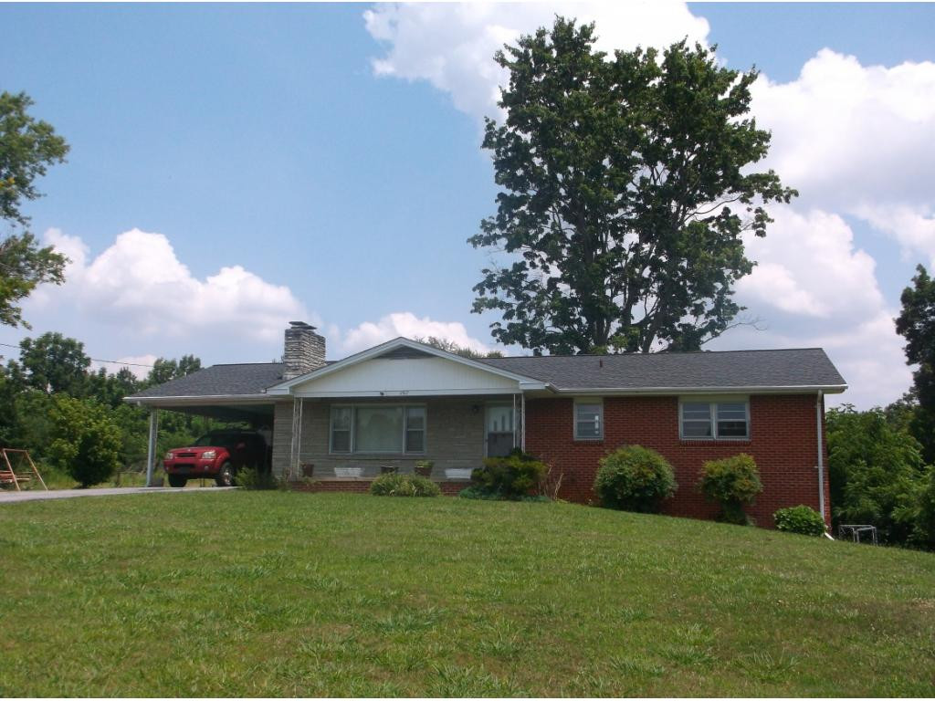 282 Lynn Road Johnson City, TN 37604 - Photo 1 of 29 Photo 1