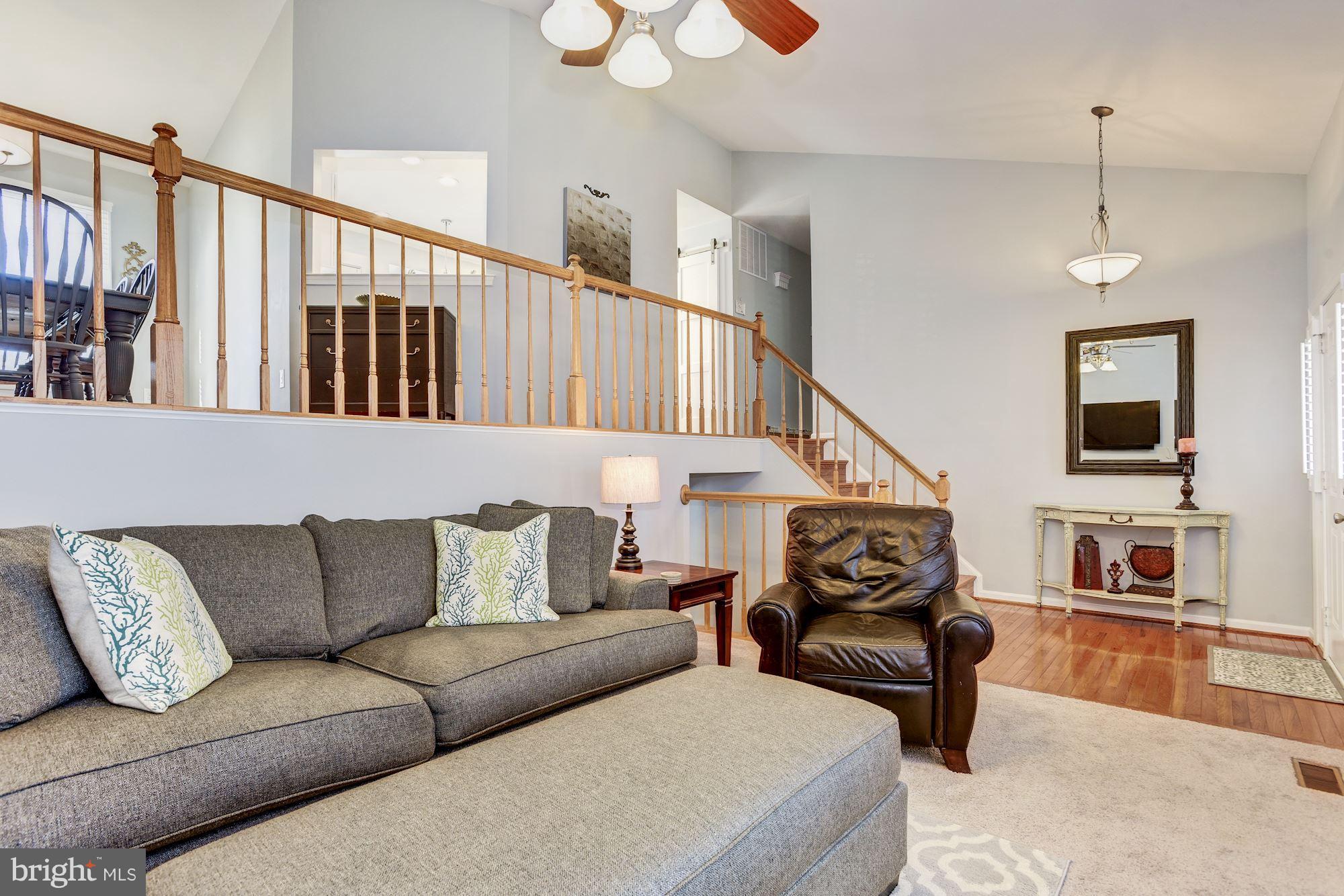 8016 Rocky Run Road Gainesville, VA 20155 - Photo 13 of 30 Living Room
