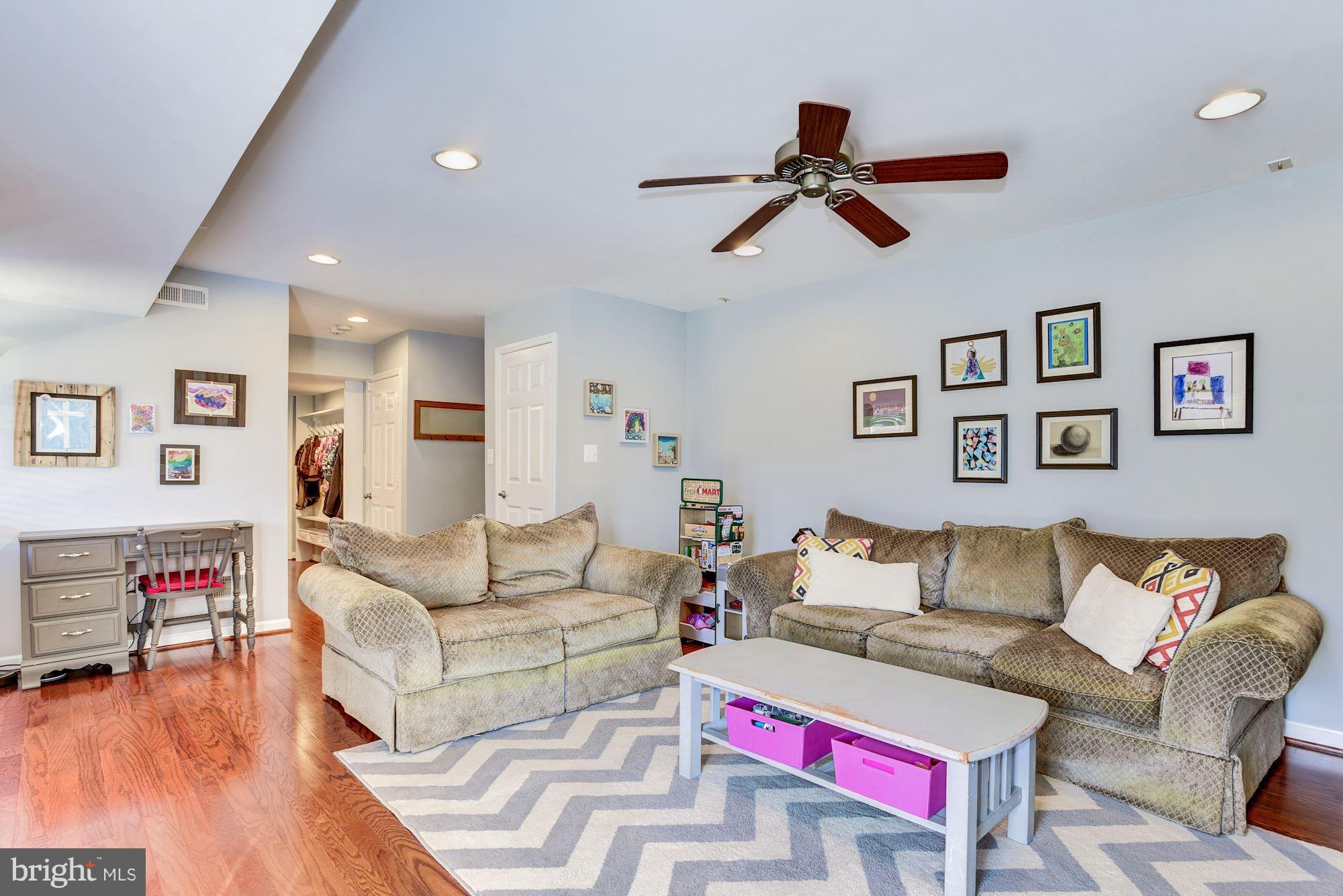 8016 Rocky Run Road Gainesville, VA 20155 - Photo 22 of 30 Family Room